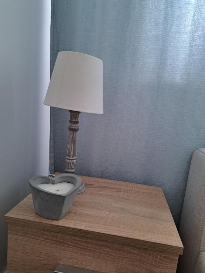 Apartmán Apartament Onestilor Oradea Exteriér fotografie